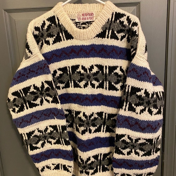 Sweater - Picture 2 of 4